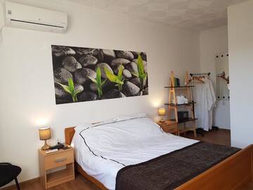 Фото номера Улучшенный номер с кроватью размера «king-size» Гостевой дом Nikyup Guest House г. Nikyup 9